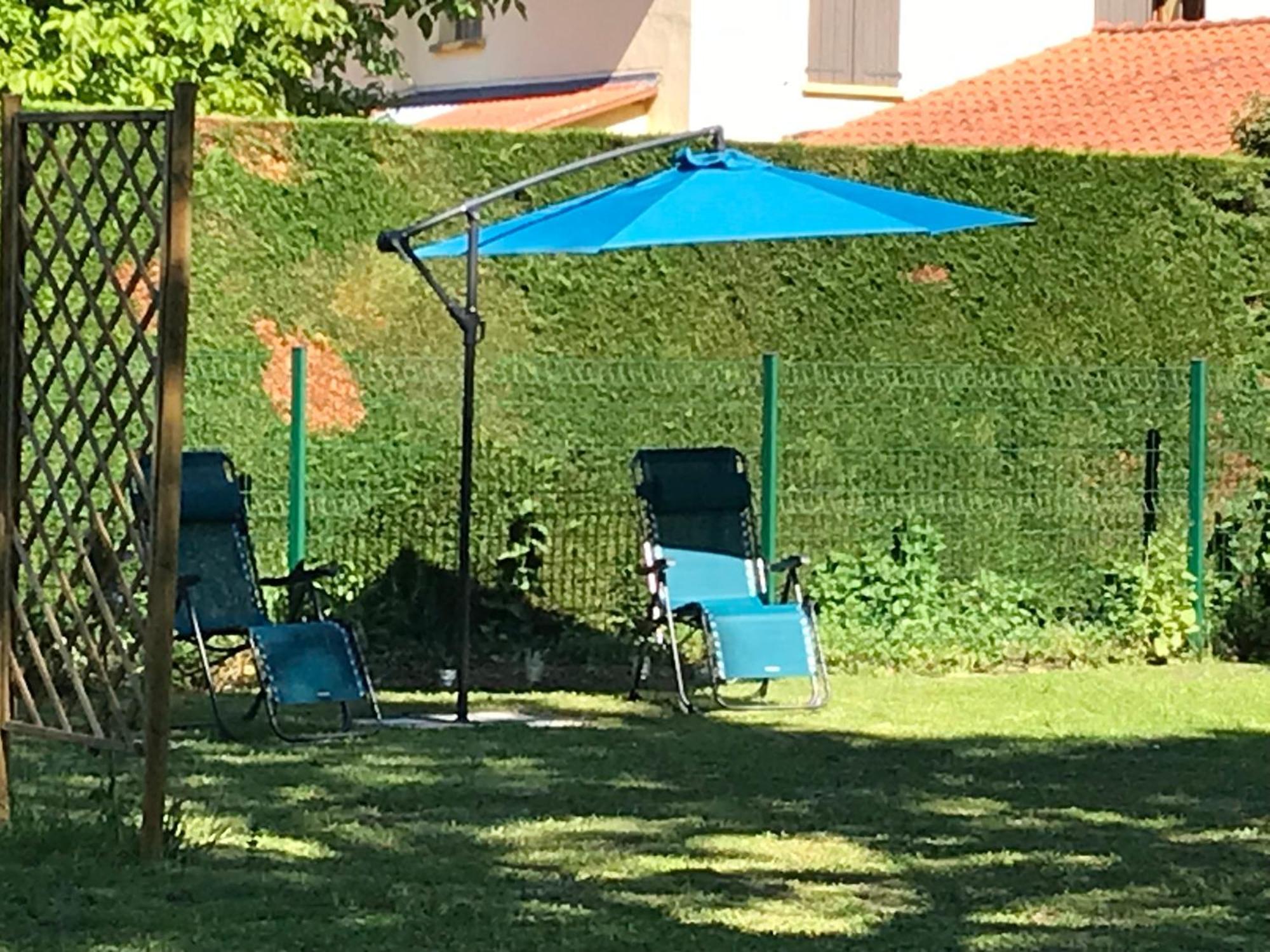 Apartmán Vue Du Gar Saléchan Pokoj fotografie